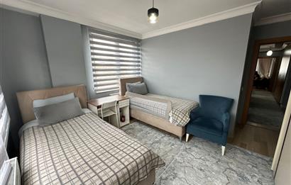 KARTAL PETROL İŞ MAHALLESİ'NDE KULLANIŞLI 2+1 SATILIK DAİRE