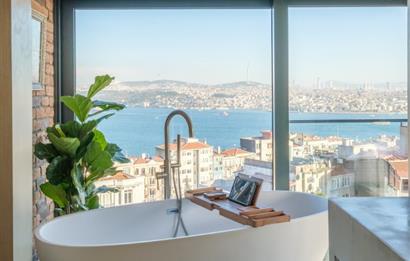 Cihangirde Manzaralı, Eşyalı, Özel Tasarım Dubleks Satılık