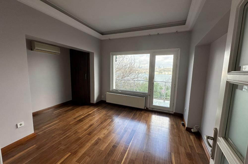 Kuzguncuk'ta Muhteşem Boğaz Manzaralı Kiralık Daire