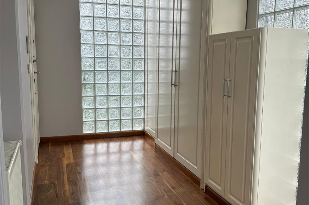 Kuzguncuk'ta Muhteşem Boğaz Manzaralı Kiralık Daire