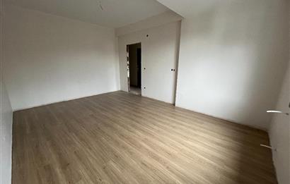 KÜÇÜKYALI'DA MERKEZİ KONUMDA DENİZ MANZARALI LÜX 2+1 DUBLEKS