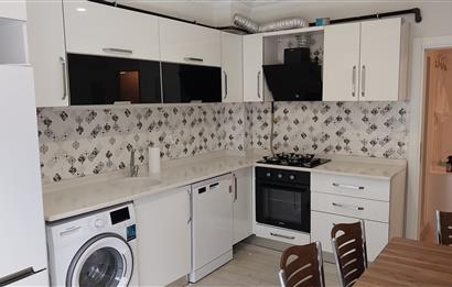 BATIKENT'TE 2+1 ARAKAT KOMBİLİ ASANSÖRLÜ EŞYALI DAİRE