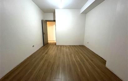 KÜÇÜKYALI'NIN MERKEZİNDE O BİNADA ARA KAT LÜX 2+1