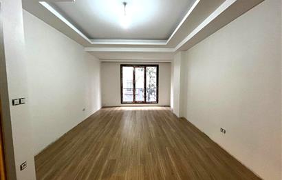 KÜÇÜKYALI'NIN MERKEZİNDE O BİNADA ARA KAT LÜX 2+1