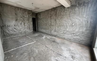 ALTINTEPE'DE MARMARAYA YÜRÜME MESAFESİNDE 4.KATTA 1+1