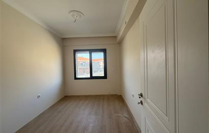 1298286656 Foça Bağarası'nda Site İçinde Sıfır Bahçe Katı Satılık 2+1 Daire 