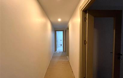 KÜÇÜKYALI'NIN MERKEZİNDE O BİNADA ARA KAT LÜX 2+1