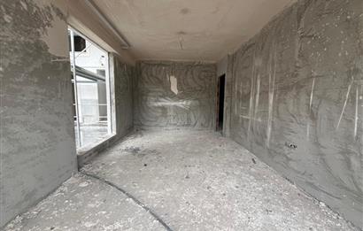 ALTINTEPE'DE K.OTOPARKLI-ARAKAT BALKONLU LÜX 2+1