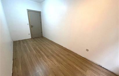 KÜÇÜKYALI'NIN MERKEZİNDE O BİNADA ARA KAT LÜX 2+1