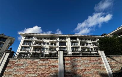 C21'DEN METROYA YÜRÜME MESAFESİNDE 210 M2 TAKASA UYGUN 4+1