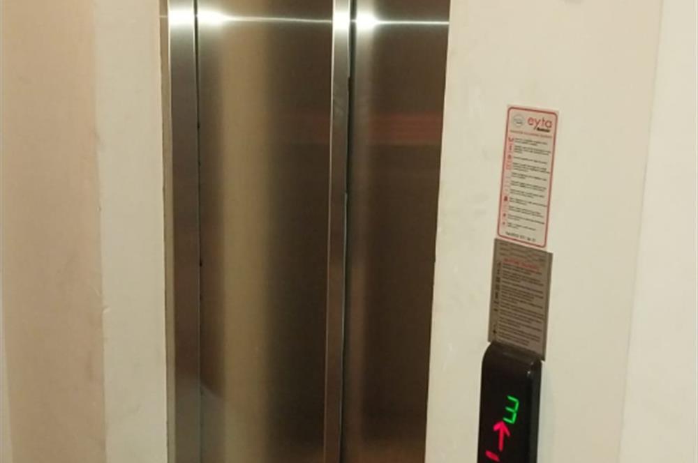 BATIKENT'TE 2+1 ARAKAT KOMBİLİ ASANSÖRLÜ EŞYALI DAİRE
