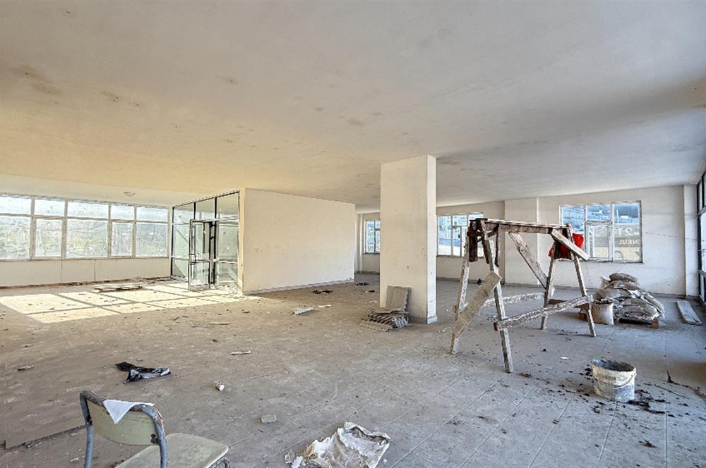 TRABZON YOMRA'DA 700M2 AÇIK TERASLI İŞYERİ