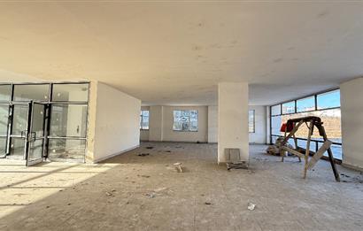 TRABZON YOMRA'DA 700M2 AÇIK TERASLI İŞYERİ