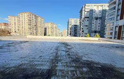 TRABZON YOMRA'DA 700M2 AÇIK TERASLI İŞYERİ