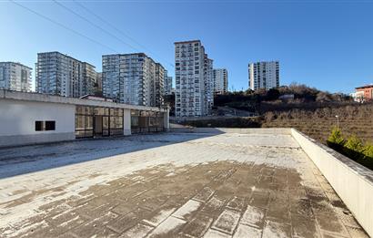 TRABZON YOMRA'DA 700M2 AÇIK TERASLI İŞYERİ