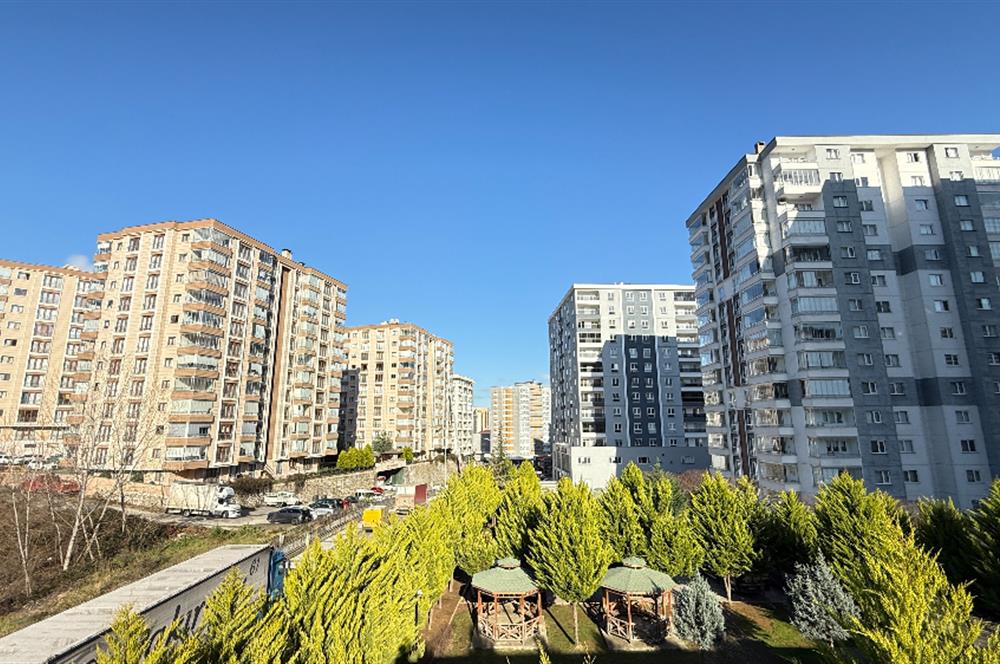 TRABZON YOMRA'DA 700M2 AÇIK TERASLI İŞYERİ