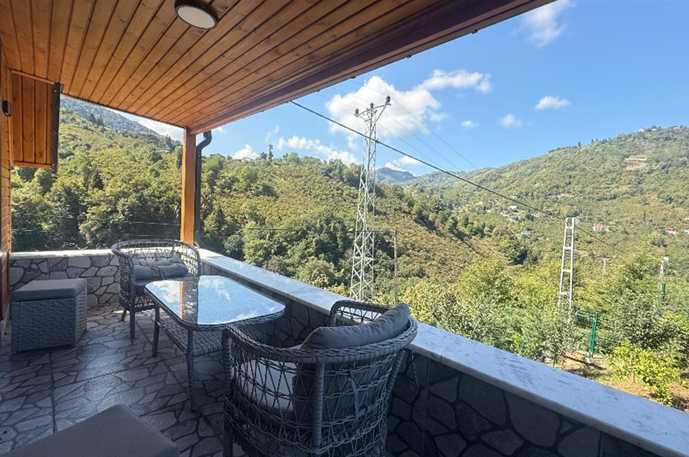 TRABZON YOMRA İKİSU'DA DOĞA İÇİNDE SATILIK BUNGALOV