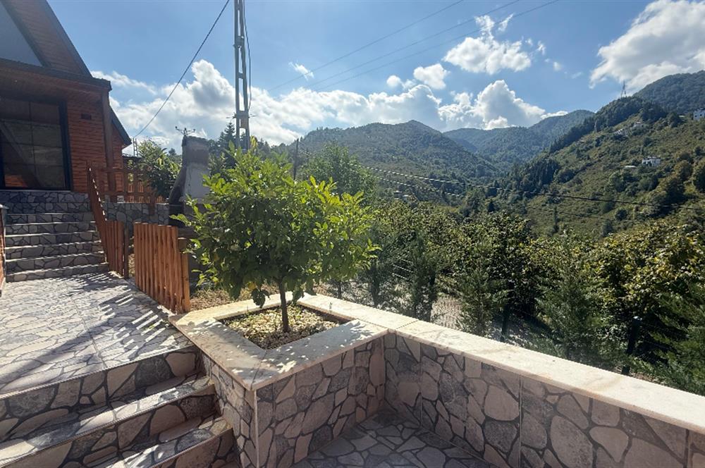 TRABZON YOMRA İKİSU'DA DOĞA İÇİNDE SATILIK BUNGALOV