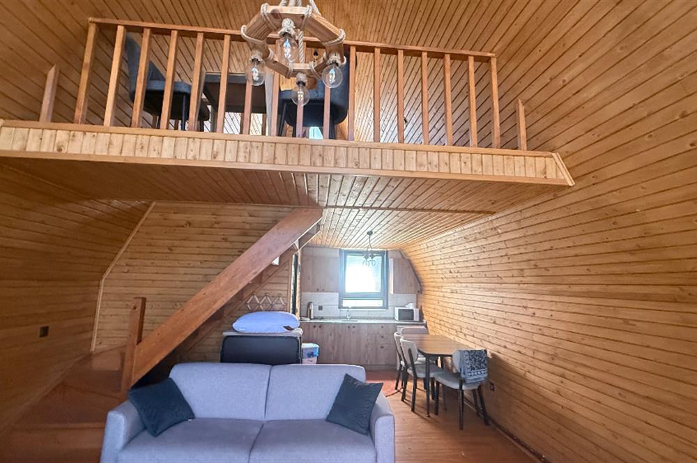 TRABZON YOMRA İKİSU'DA DOĞA İÇİNDE SATILIK BUNGALOV