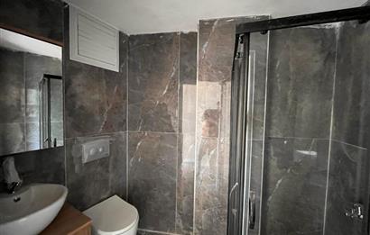 CENTURY 21'DEN KEMERBURGAZDA YENİ BİNA METROYA YAKIN 2.KAT DAİRE