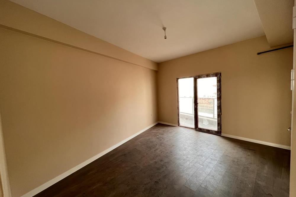 CENTURY 21'DEN KEMERBURGAZDA YENİ BİNA METROYA YAKIN 2.KAT DAİRE