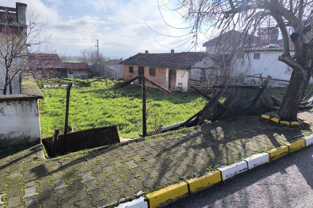 C21BAL'DAN KEPSUT YENİCEDE ANA YOL ÜZERİNDE 312,22 m² ARSA