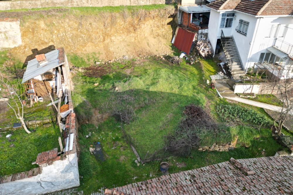 C21 BAL'DAN İVRİNDİ KORUCUDA 2 KAT İMARLI, 304 m² SATILIK ARSA