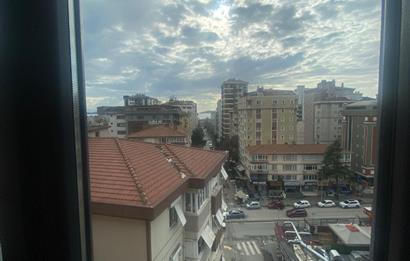 BOSTANCI MERKEZDE 7. KAT ULTRA LÜKS AYRI MUTFAKLI 3+1