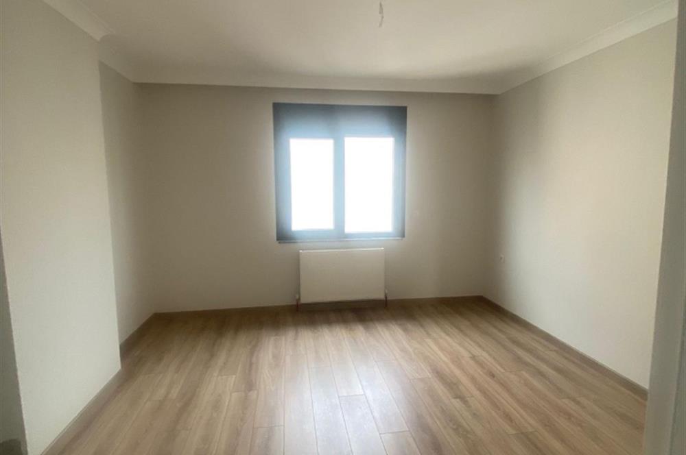 BOSTANCI MERKEZDE 7. KAT ULTRA LÜKS AYRI MUTFAKLI 3+1