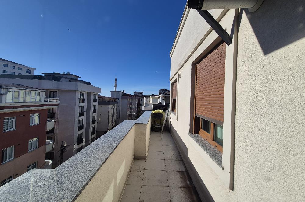 PENDİK ESENLER'DE EMSALSİZ KATTA TEK 2+1 SATILIK DAİRE