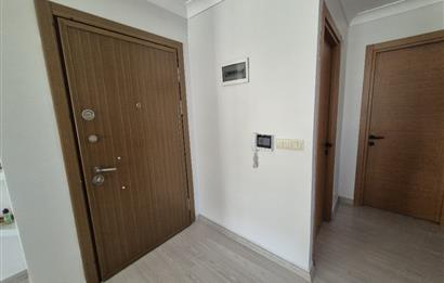 PENDİK ESENLER'DE EMSALSİZ KATTA TEK 2+1 SATILIK DAİRE