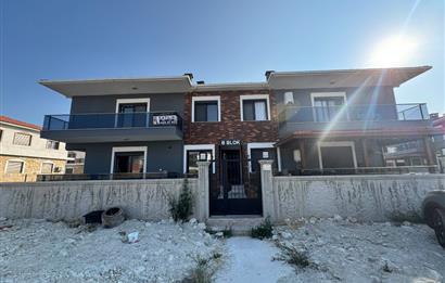 1298286656 Foça Bağarası'nda Site İçinde Sıfır Bahçe Katı Satılık 2+1 Daire 