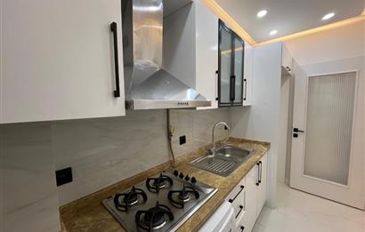 İDEALTEPE'DE YENİ BİNADA İÇİ FULL YENİLENMİŞ LÜX KONSEPT 2+1