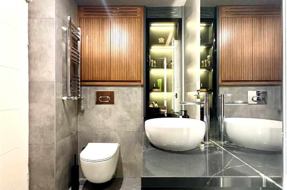 Sahile 300 m | Eşyalı | Otoparklı 2+1 |Eski Emlak Bank Konutlar