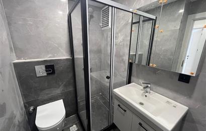 ALTINTEPE'NİN MERKEZİNDE EBEVEYN BANYOLU GÜNEY CEPHE LÜX 3+1