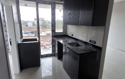 Protokol yolunda 1+1 acil satlık daire