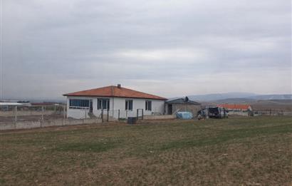 Kahraman Kazan Fethiye mahallesinde  Müstakil Bağ Evi