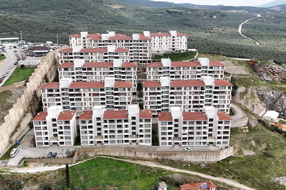 C21 Cius; Hastane TOKİ de Asansörlü 2+1 Satılık Daire