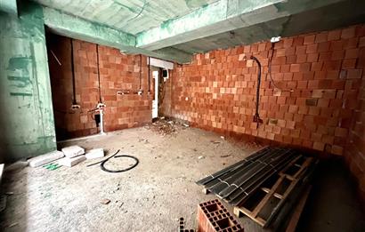 KÜÇÜKYALI'DA MERKEZİ KONUMDA 44M2 FIRSAT 1+1