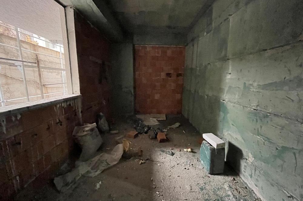 KÜÇÜKYALI'DA MERKEZİ KONUMDA 44M2 FIRSAT 1+1