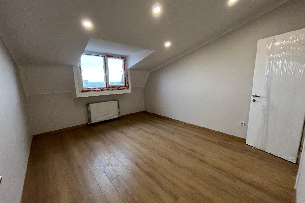 İDEALTEPE MİNİBÜS YOLUNDA SAHİLE YÜRÜME MESAFELİ LÜX 2+2 DUBLEKS