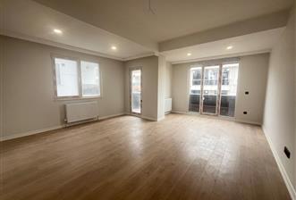 ALTINTEPE'NİN MERKEZİNDE EBEVEYN BANYOLU GÜNEY CEPHE LÜX 3+1 - 3 - 32106