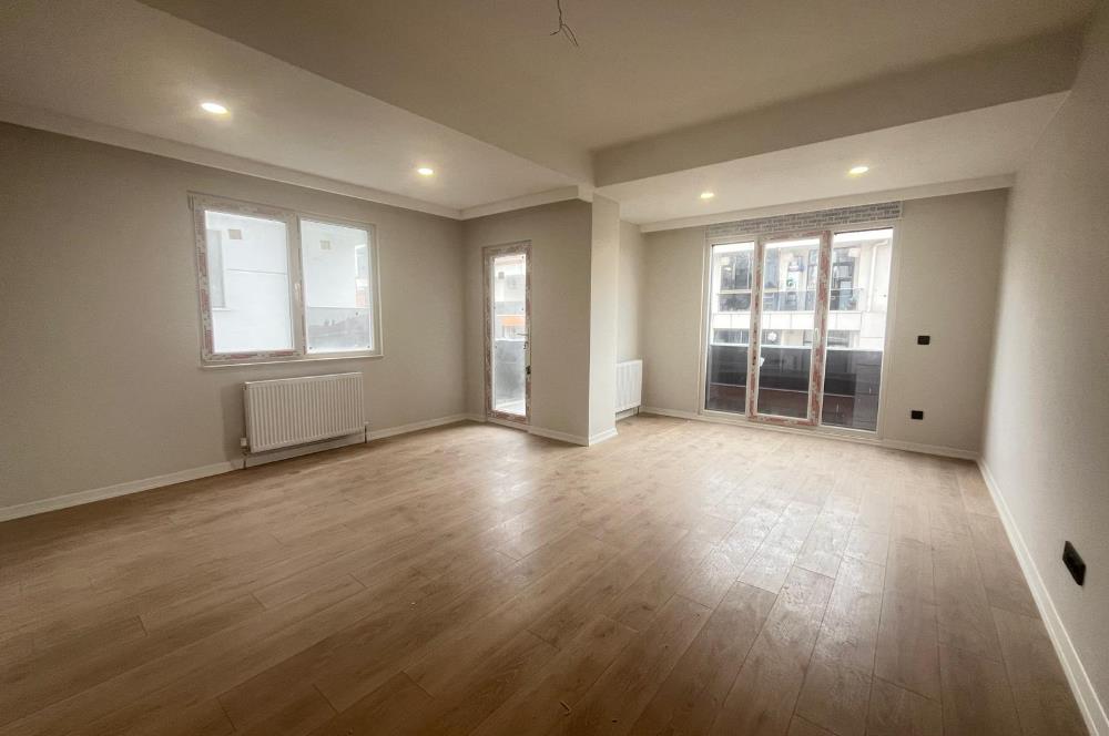 ALTINTEPE'NİN MERKEZİNDE EBEVEYN BANYOLU GÜNEY CEPHE LÜX 3+1