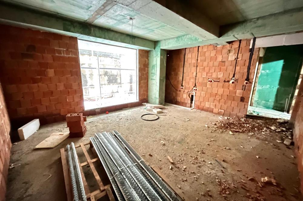 KÜÇÜKYALI'DA MERKEZİ KONUMDA 44M2 FIRSAT 1+1