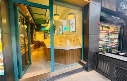 Caddebostan Plaj Yolu'nda 40m² Prestijli Kiralık Dükkan