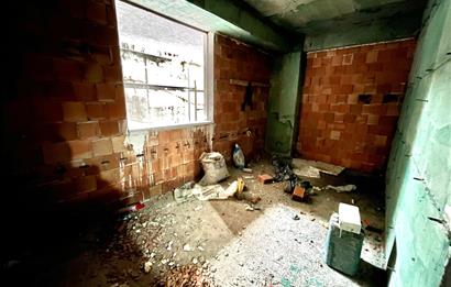 KÜÇÜKYALI'DA MERKEZİ KONUMDA 44M2 FIRSAT 1+1