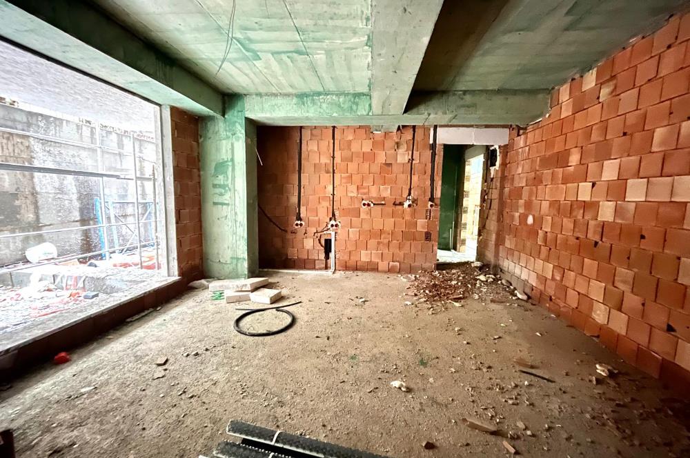 KÜÇÜKYALI'DA MERKEZİ KONUMDA 44M2 FIRSAT 1+1