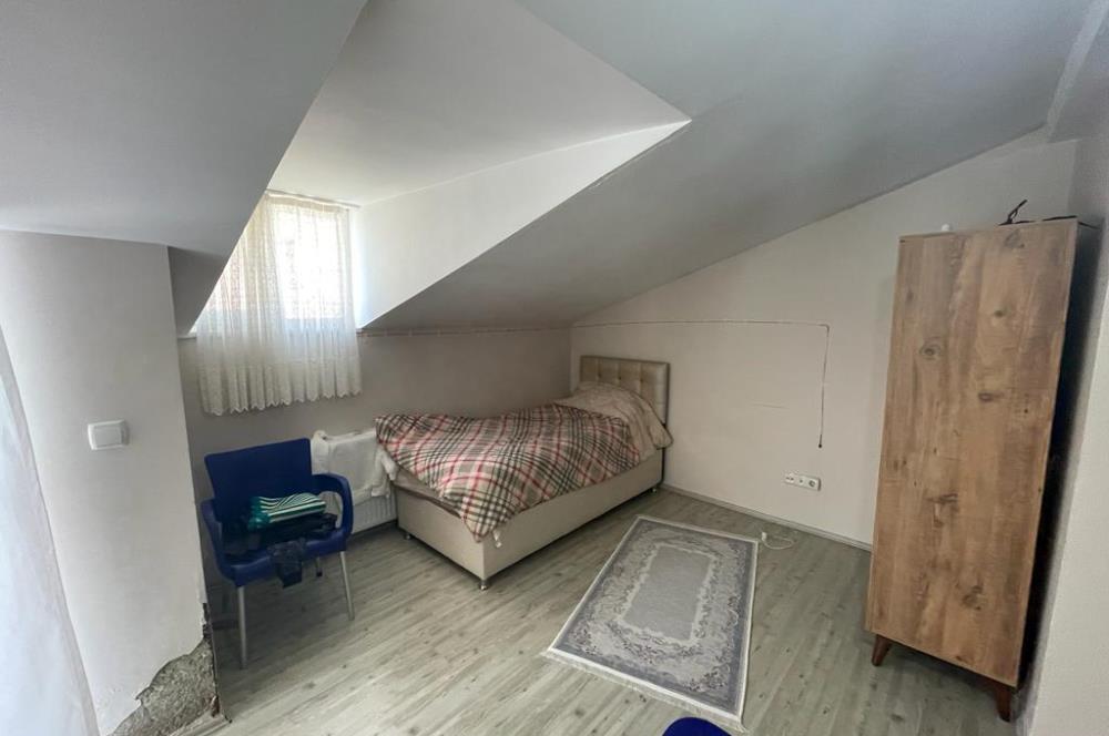 MALTEPE ZÜMRÜTEVLER MAHALLESİ'NDE 3+2 DUBLEKS SATILIK 