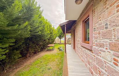 Ayvalık Sefa Çamlık'ta Satılık, 3+1, Taş Villa. Özel Mimari