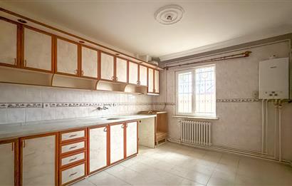 CENTURY21 BAL'DAN BABA SİTESİ SATILIK 3+1